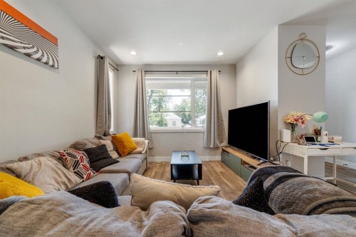 624 19 Street North, Lethbridge, AB 