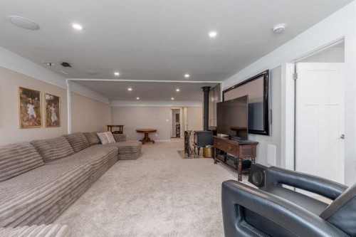 147 S 4 Street East, Magrath, AB 