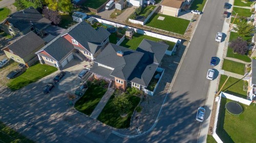 147 S 4 Street East, Magrath, AB 