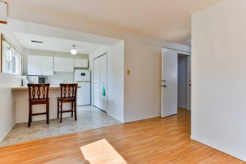 150 Mcgill Boulevard West, Lethbridge, AB 