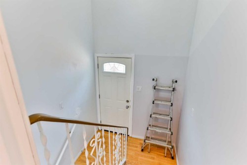 150 Mcgill Boulevard West, Lethbridge, AB 