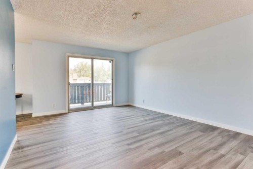150 Mcgill Boulevard West, Lethbridge, AB 
