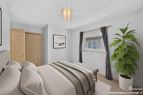 36 Kodiak Boulevard North, Lethbridge, AB 