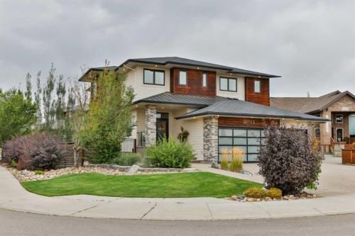 63 Stonecrest Point West, Lethbridge, AB 
