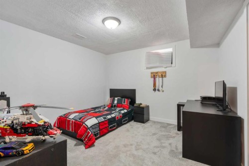5218 38 Avenue, Taber, AB 