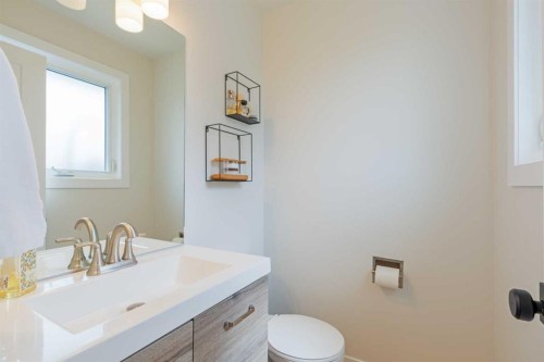 5218 38 Avenue, Taber, AB 