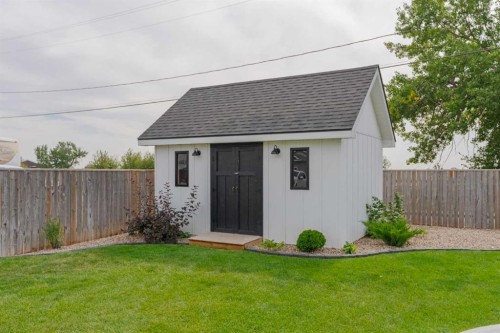 5218 38 Avenue, Taber, AB 