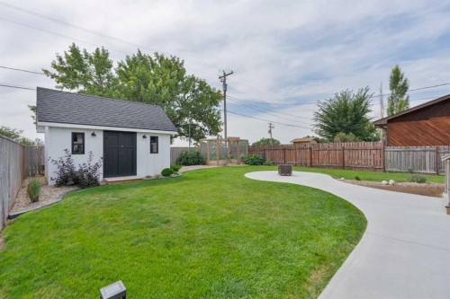 5218 38 Avenue, Taber, AB 