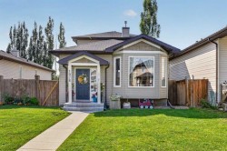 1976 Parkside Close Coaldale, AB T1H 0A1