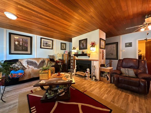 379N 300 E, Raymond, AB 