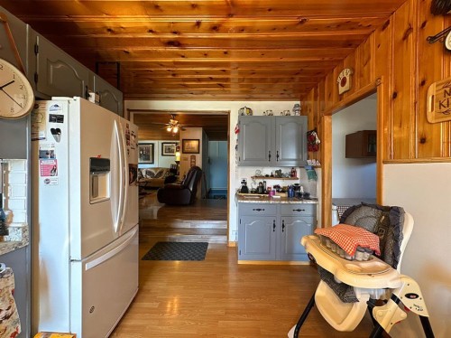 379N 300 E, Raymond, AB 