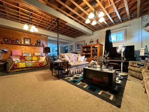 379N 300 E, Raymond, AB 