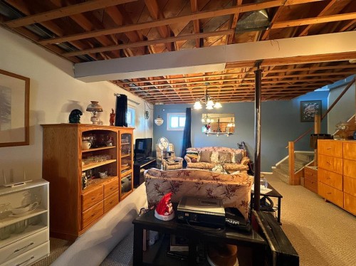 379N 300 E, Raymond, AB 