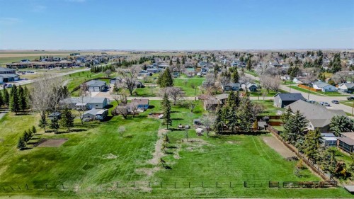 235 S 100 E, Raymond, AB 