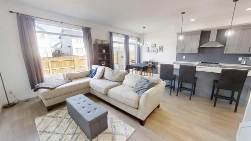 1219 Pacific Circle West, Lethbridge, AB 