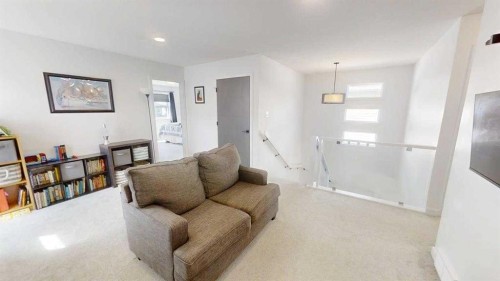 1219 Pacific Circle West, Lethbridge, AB 