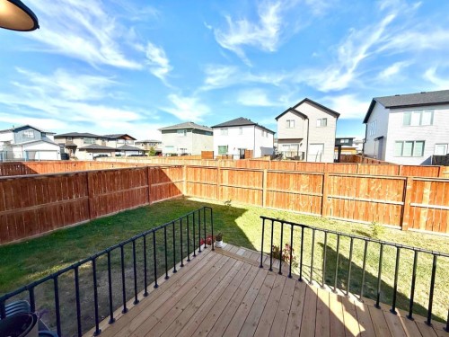 1219 Pacific Circle West, Lethbridge, AB 