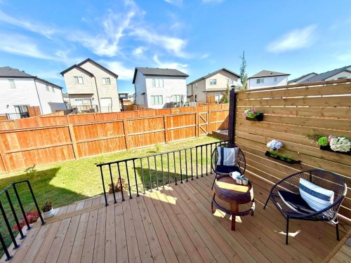1219 Pacific Circle West, Lethbridge, AB 