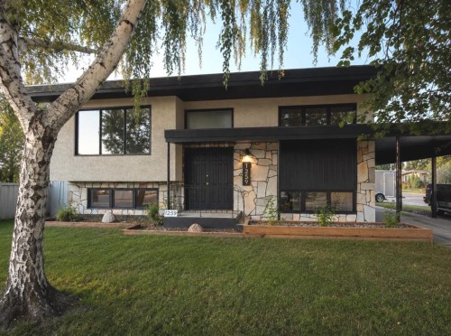 1259 St Catherine Road NORTH Lethbridge, AB T1H 4E9