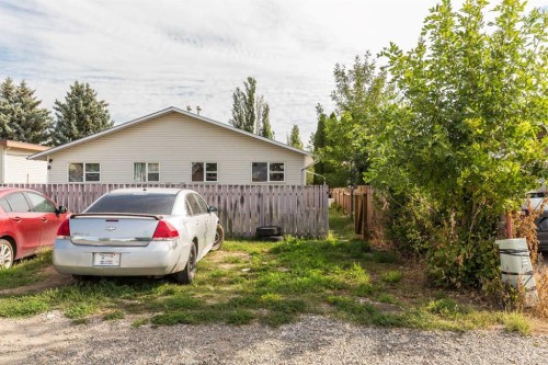 10 Cayuga Crescent West, Lethbridge, AB 