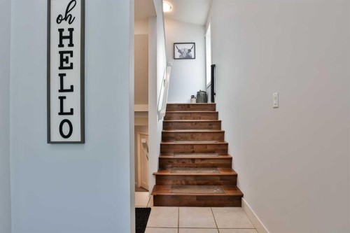 1616 Coalbanks Boulevard West, Lethbridge, AB 