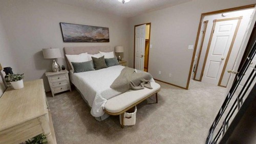 42 Mt Backus Crescent West, Lethbridge, AB 