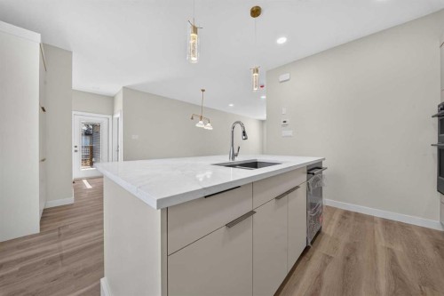925 7 Street South, Lethbridge, AB 