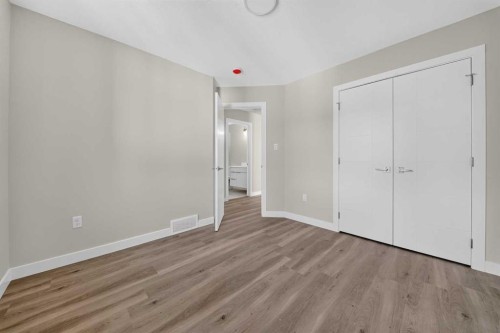 925 7 Street South, Lethbridge, AB 