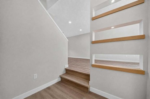 925 7 Street South, Lethbridge, AB 