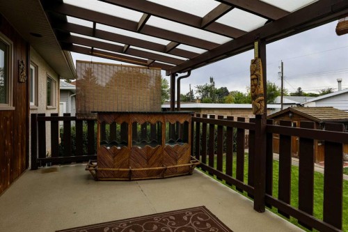 625 10 Street North, Lethbridge, AB 