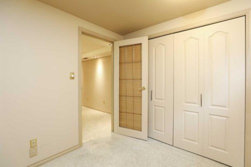 625 10 Street North, Lethbridge, AB 