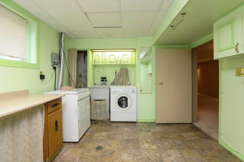 625 10 Street North, Lethbridge, AB 