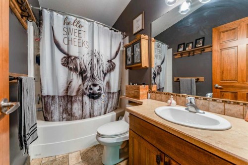 213037 Twp Rd 64, Welling, AB 