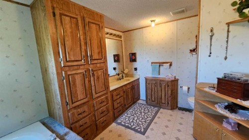 213037 Twp Rd 64, Welling, AB 