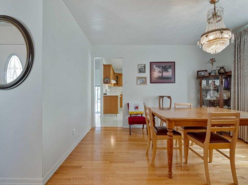 3833 Pebble Place South, Lethbridge, AB 