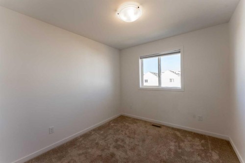 91 Blackwolf Pass North, Lethbridge, AB 