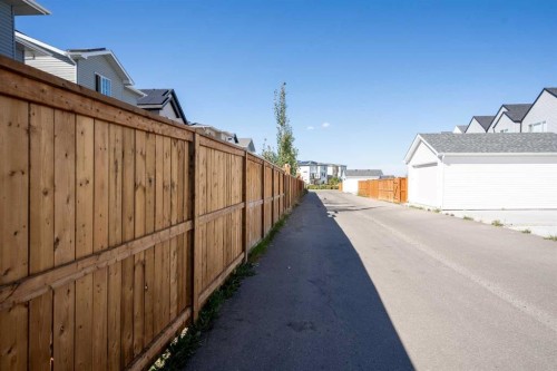 91 Blackwolf Pass North, Lethbridge, AB 