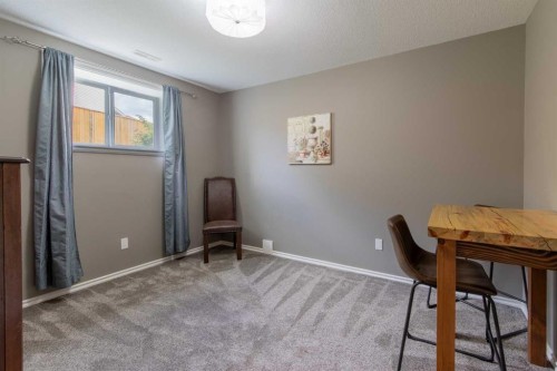 324 E 350 N, Raymond, AB 