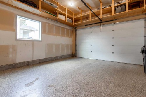 324 E 350 N, Raymond, AB 