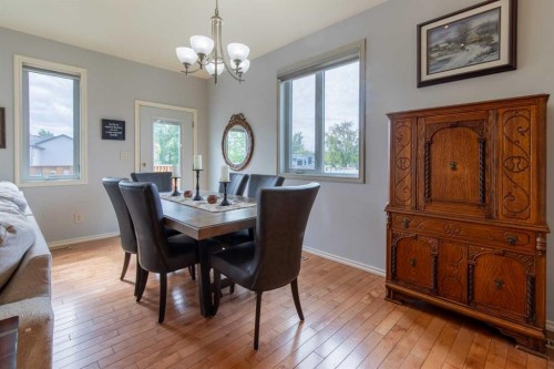 324 E 350 N, Raymond, AB 