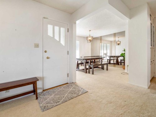 2515 3Rd Avenue South, Lethbridge, AB 