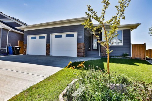 1044 Caledonia Place WEST Lethbridge, AB T1J 5W1