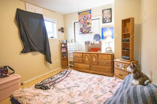 818 Red Crow Boulevard West, Lethbridge, AB 