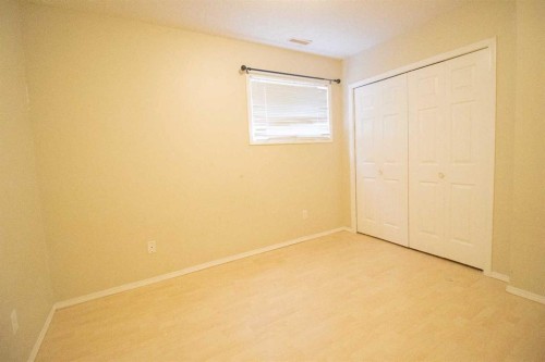 818 Red Crow Boulevard West, Lethbridge, AB 