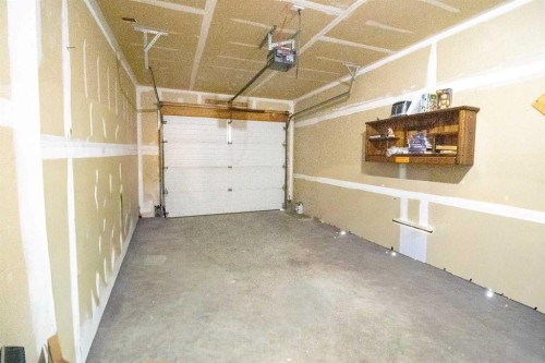 818 Red Crow Boulevard West, Lethbridge, AB 