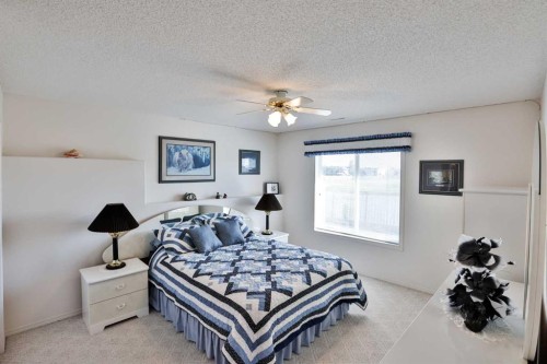34 Fairmont Crescent South, Lethbridge, AB 