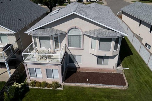 34 Fairmont Crescent South, Lethbridge, AB 