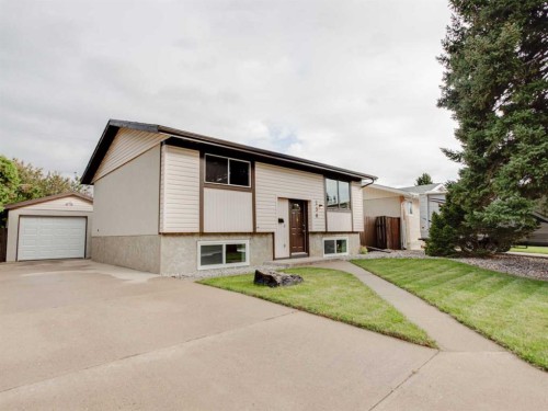 230 Eagle Road North, Lethbridge, AB 