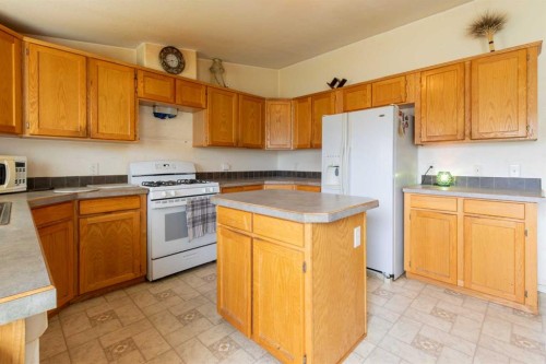 503 5 Avenue, Warner, AB 