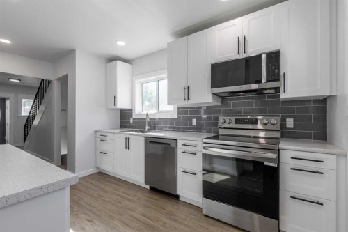 524 12A Street North, Lethbridge, AB 